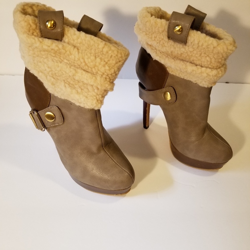 Sherpa Two toned Stilettos boots